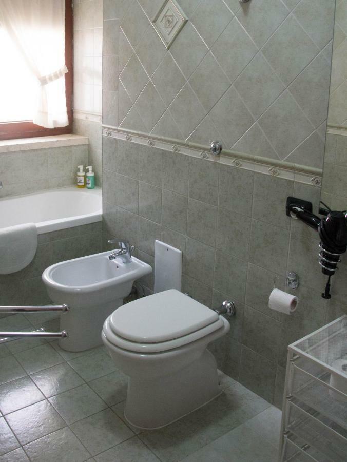 Mary'S House Bed & Breakfast เนเปิลส์ ภายนอก รูปภาพ
